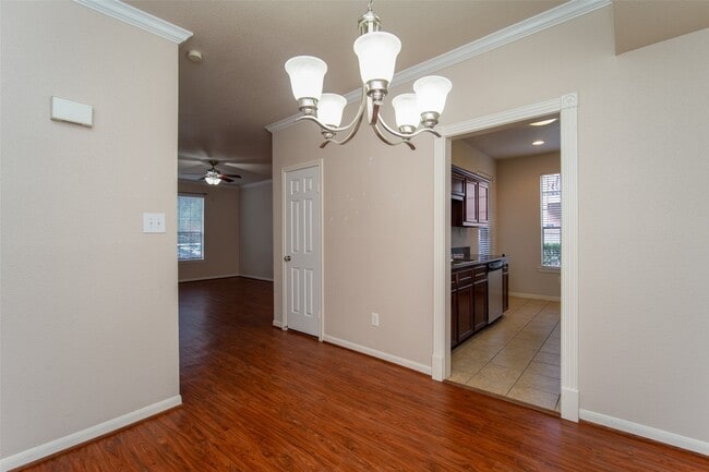 Photo - 2255 Braeswood Park Dr