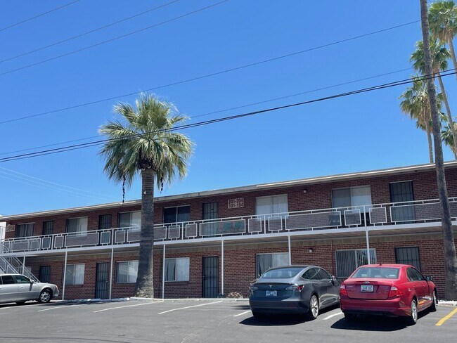 Building Photo - The Palace Apartments