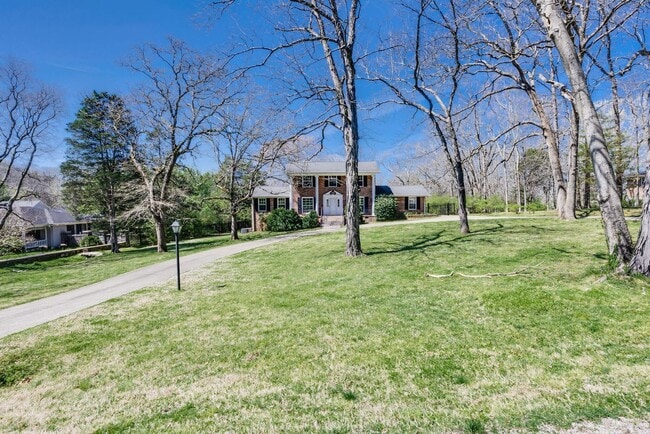 Photo - 795 Greeley Dr