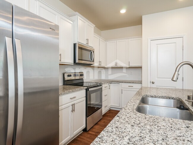 Photo - 1455 92nd Way SE