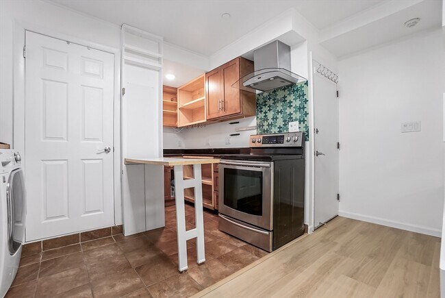 Photo - 199 Prospect St Unit 1A