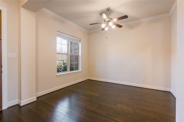 Photo - 1008 Peacock Blvd