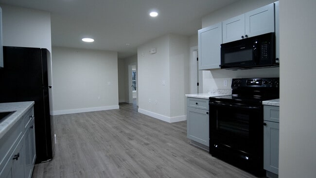 Photo - 15 Hungerford Terrace Unit 13