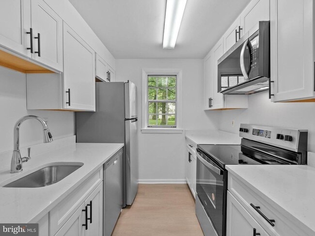 Photo - 708 S Arlington Mill Dr Unit 14104
