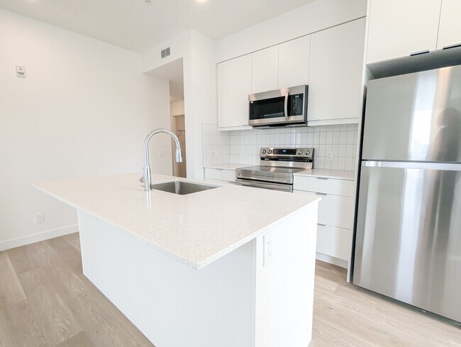 Photo - 8500-8519 19 Ave SE Unit 1202