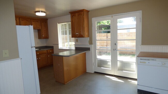 Photo - Rent Special: $500 Off First Full Months R...