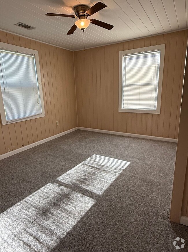 Building Photo - Beautiful Home in Valdosta, Ga!