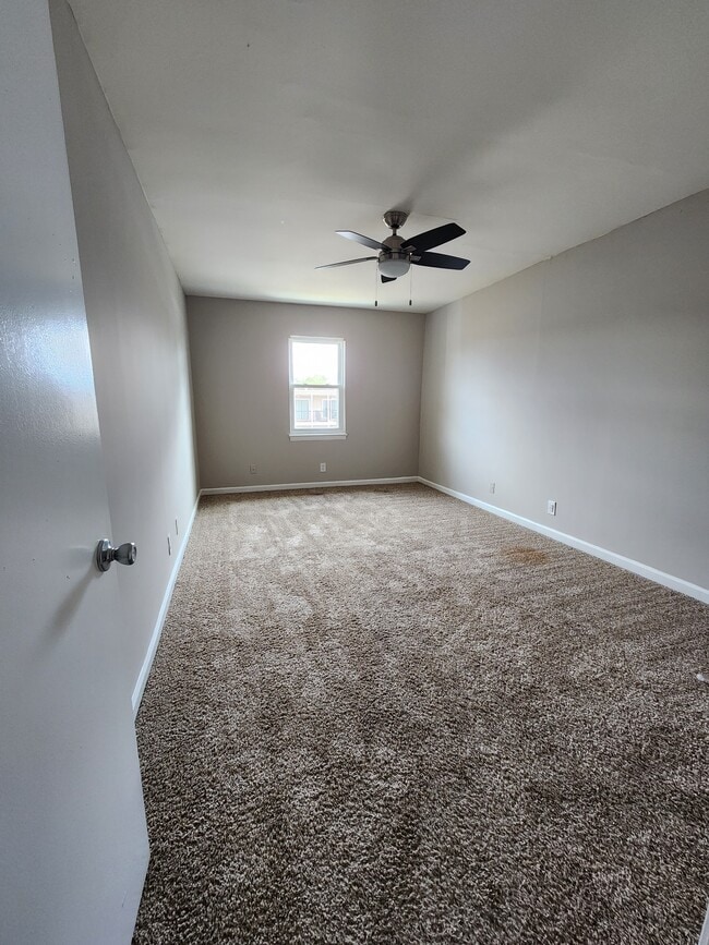 Photo - Dalton Pointe Walston