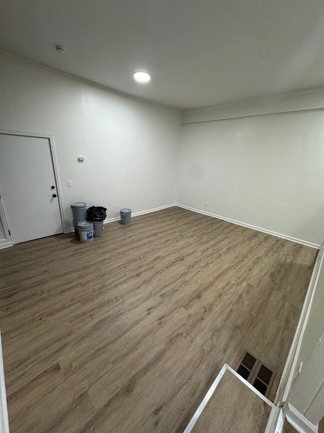 Photo - 2507 Cleveland Ave Unit F