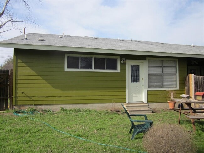 Photo - 102 Verna Spur