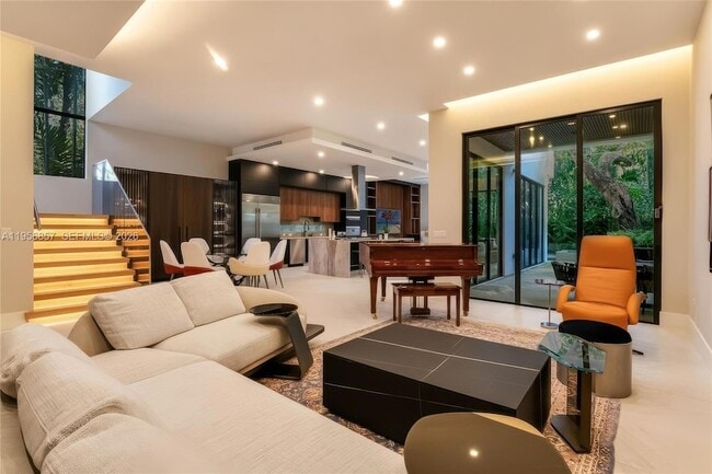 Photo - 2805 Freeman St