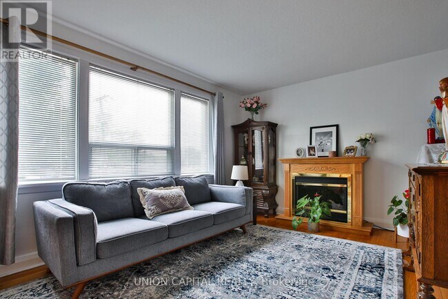 Photo - 12 Newton Dr
