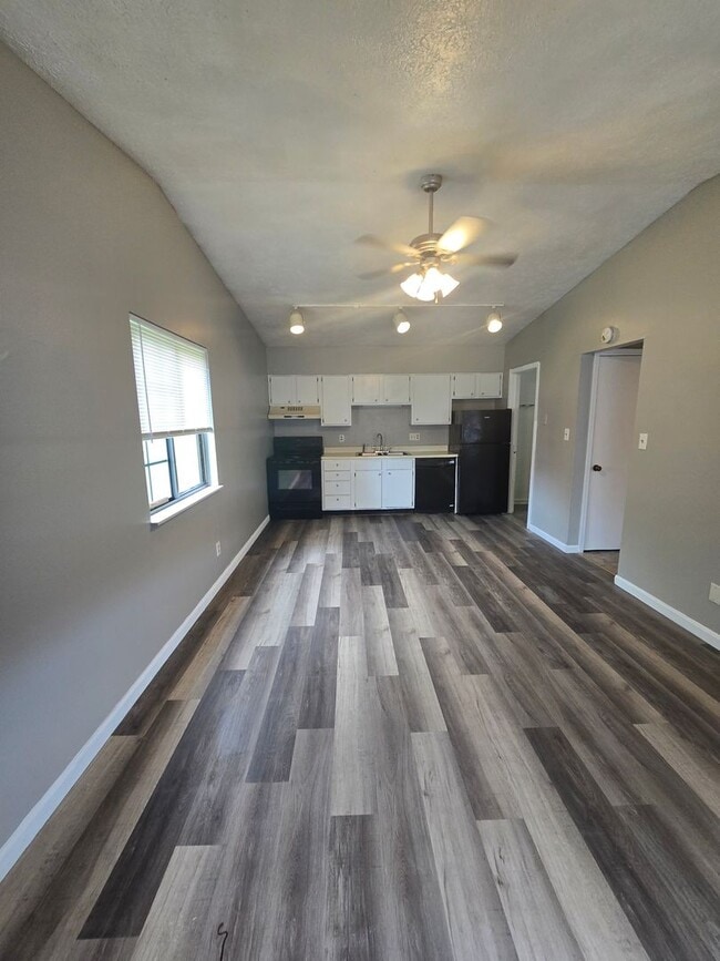 Photo - 742 Loews Blvd Unit F