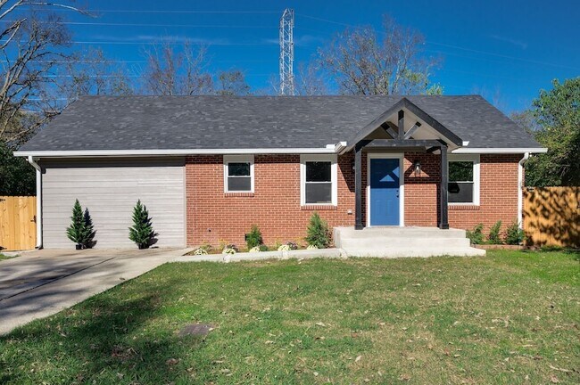 Photo - 143 Donald St