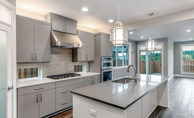 Photo - Bethany Stunner - 5 Bedrooms with Main-Level Bed & Bath, Modern Kitchen & Private Fenced Yard