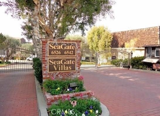 Photo - 6542 Ocean Crest Dr Unidad B306