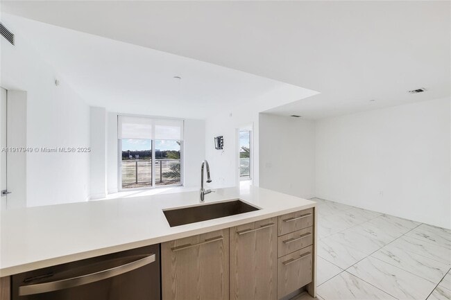 Photo - 2000 Metropica Way Unit 306