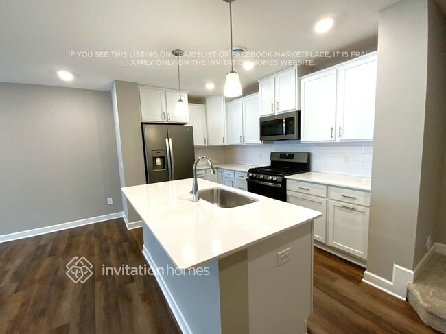 Photo - 1218 Upper 142nd St E