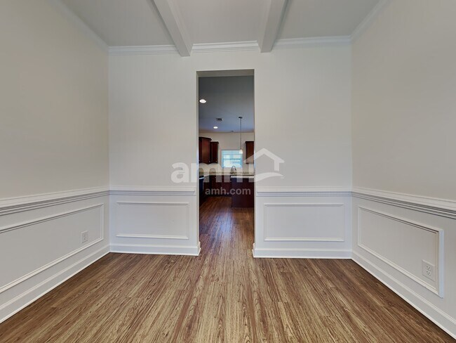 Photo - 523 Lateleaf Dr