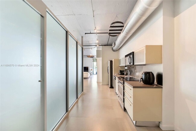 Photo - 1700 Meridian Ave Unit 310