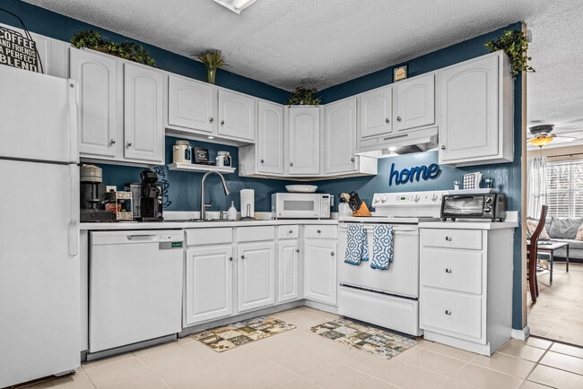 Photo - 100 Woodstone Dr Unidad ID1302836P