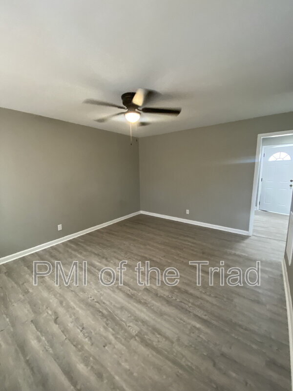 Photo - 1505 Julian St
