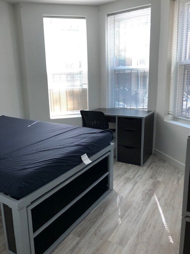 Photo - 2415 Lorillard Pl Unit #1