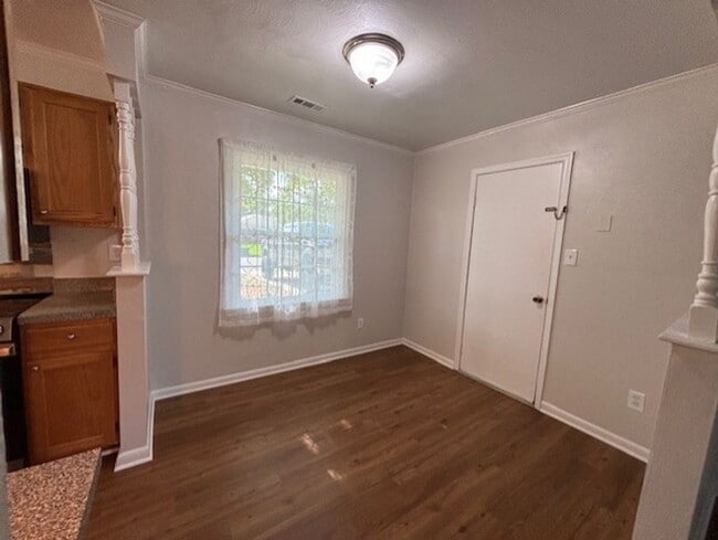 Photo - Windsor Oaks West