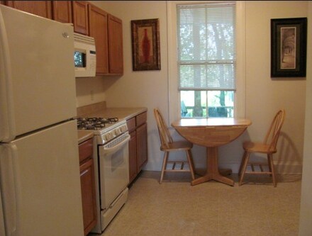 Photo - 110 Highland Pl
