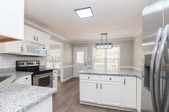 Photo - 3401 Connection Dr