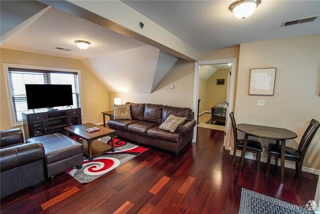 Building Photo - 67 Harvard Pl Rental