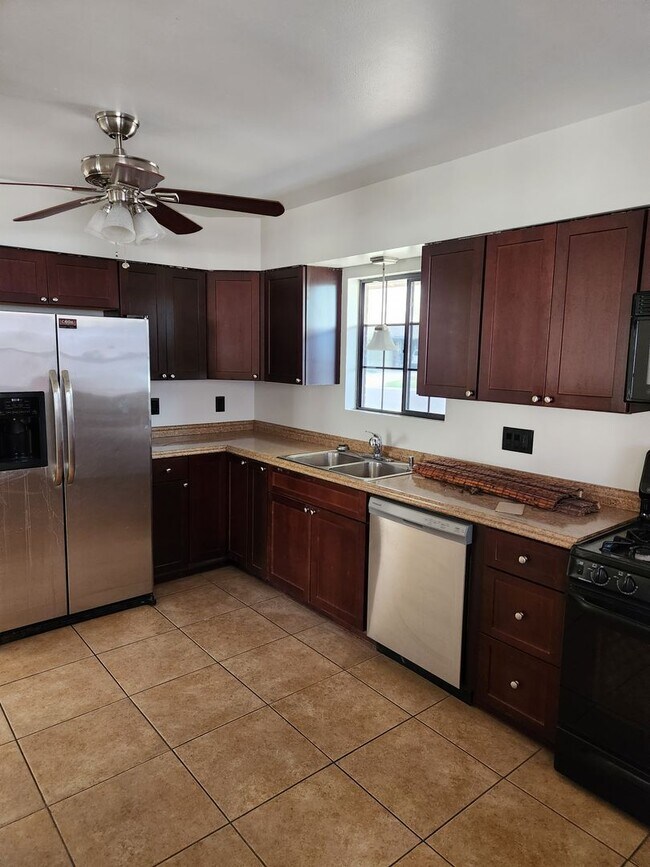 Photo - 3bedroom 2 bath home in North Phoenix