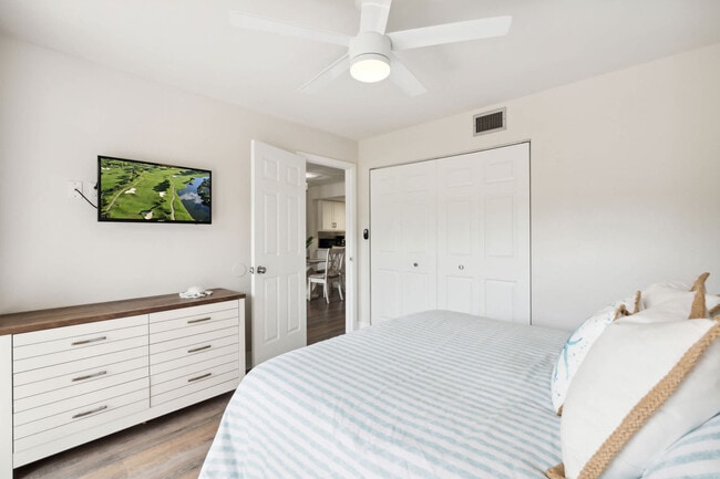 Photo - 580 Neapolitan Way Unit FL1-ID1073539P