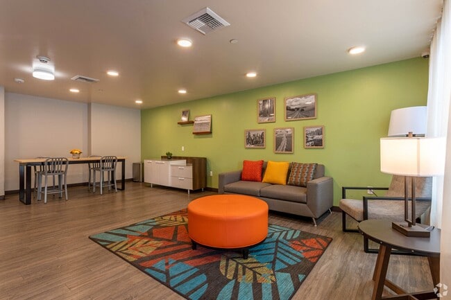 WoodSpring Apartments