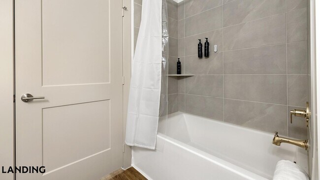 Photo - 3900 Robinson Rd Unit 4203
