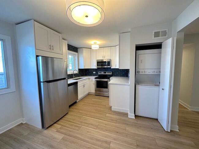Photo - 8306 Grand Ave Unidad 2S