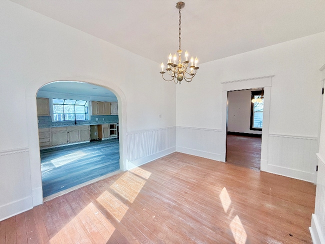 Photo - 517 W Hull St