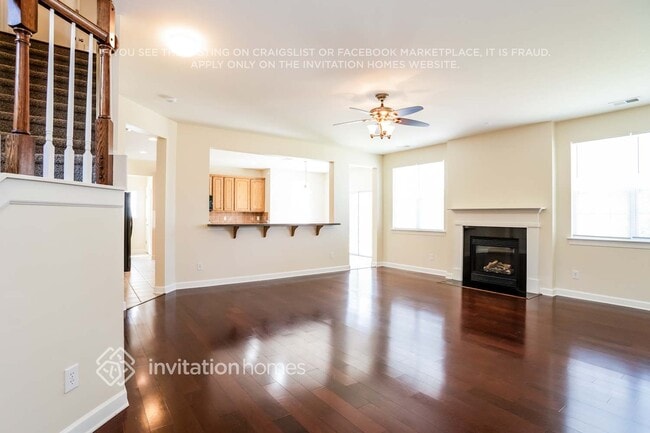 Photo - 404 Springwood Dr