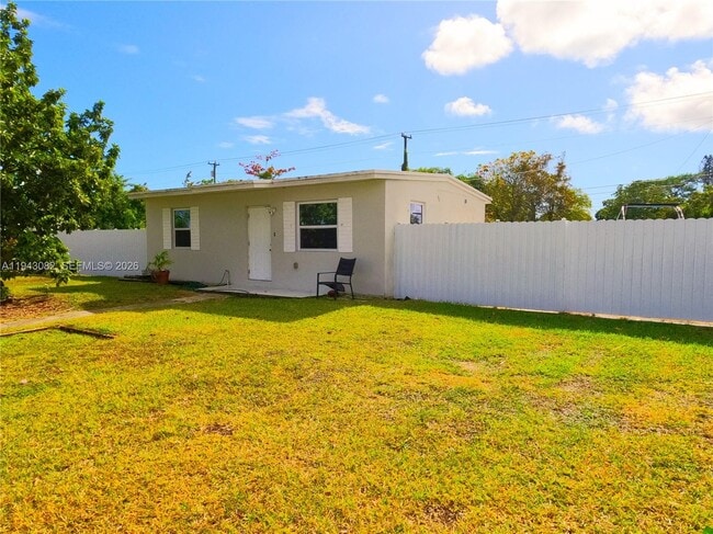 Photo - 10450 SW 182nd St