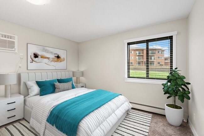 The Pointe at Cedar Grove