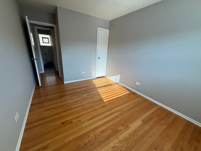 Photo - 9 Scotdale Rd Unit 4