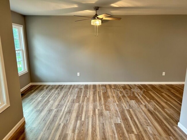 Photo - 905 Gardner St Unit B