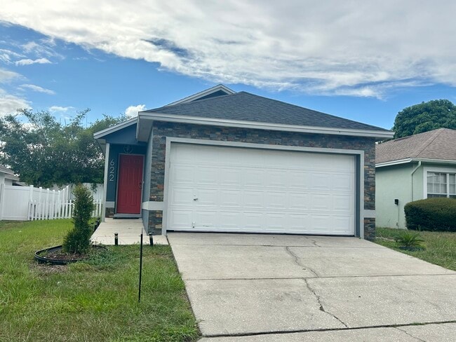 622 Crystals Blvd
