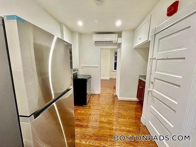 Photo - 4 Garden Ct St Unit 4B