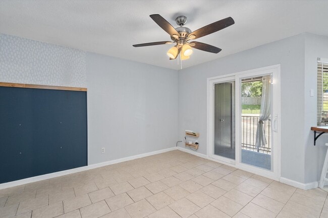 Photo - 1840 Burton Dr