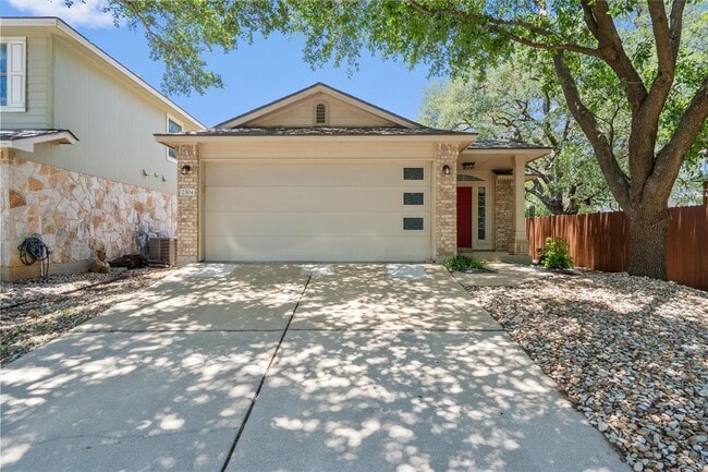 Building Photo - 2304 Jesse Owens Dr