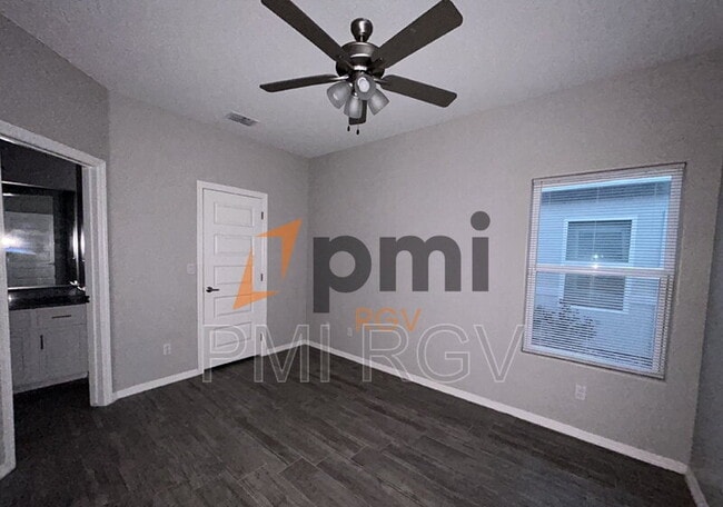 Photo - 1905 Stauffers St Unit 4