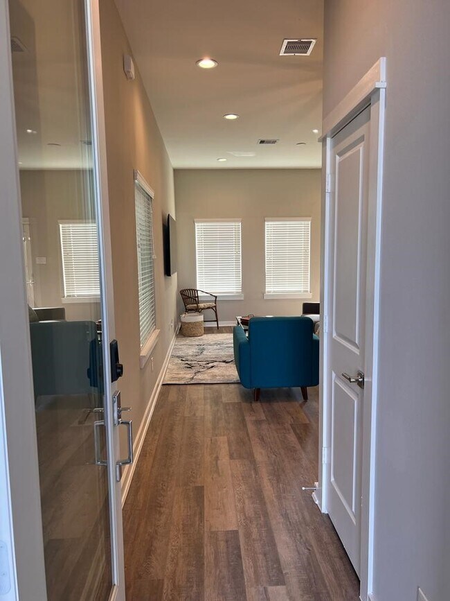 Photo - 414 Stonework Sage Ln