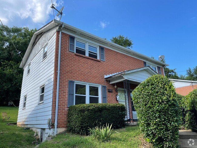 Building Photo - 1103 River Ct Unit Apt #A