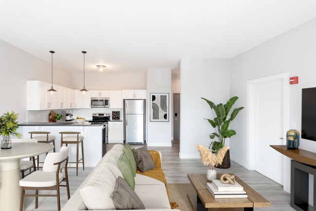 Beacon Falls - Lofts at 50 Leonard